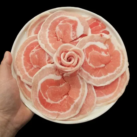 듀록흑돼지 눈꽃삼겹 500g (스페인산) 5,300원 (배송비 4,000원)