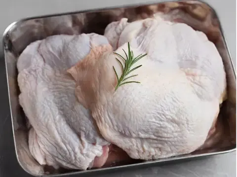 닭정육 뼈없는 순살 닭다리살 2kg_네멤