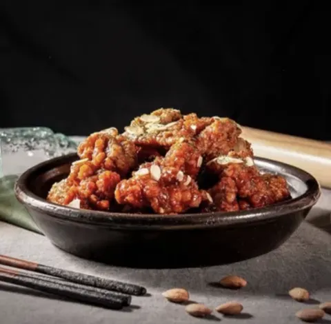 만석닭강정 뼈/순살 18,000원~ (유배)