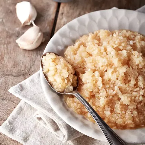 국내산 다진마늘 1kg 2팩 (신한 10,890원/무료)