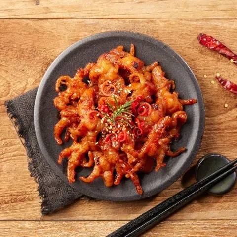 태현푸드 매콤한 직화 로제 무뼈 닭발 200g x 4팩 (18,270/무료)