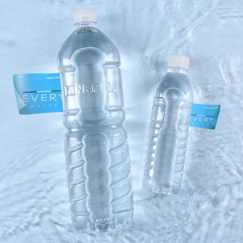 에브리워터 무라벨 생수 2L 24개 7900원
