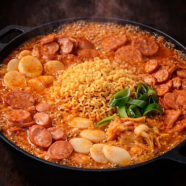 의정부식 1960 부대찌개 700g X4봉 + 라면사리 증정 18,900원 (무배)