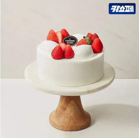 투썸 생딸기 생크림 케이크 35,000->25,750원 (26...