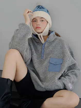 Contrast pocket fleece pullover_2 Colors