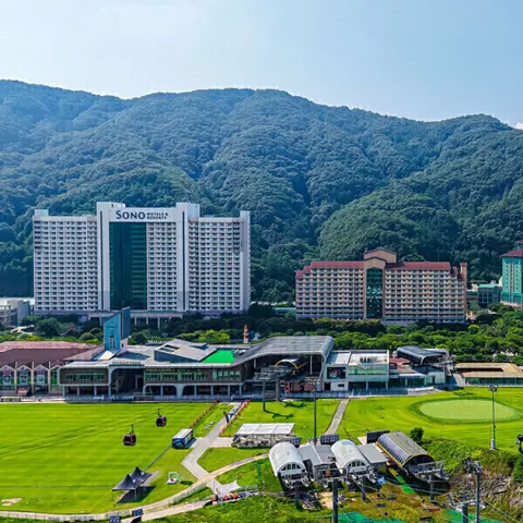 소노벨/소노캄/소노펫 비발디파크 조식+오션월드+앤트월드 3인PKG 지점별 롱스테이 특전 제공 (178,480원)