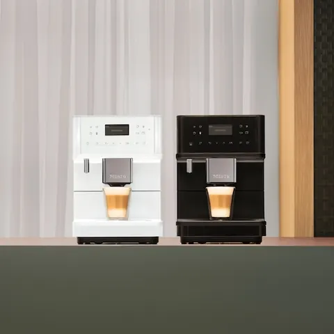밀레 MilkPerfection 프리스탠딩 커피머신 CM 6160 (1,390,000원/무료)