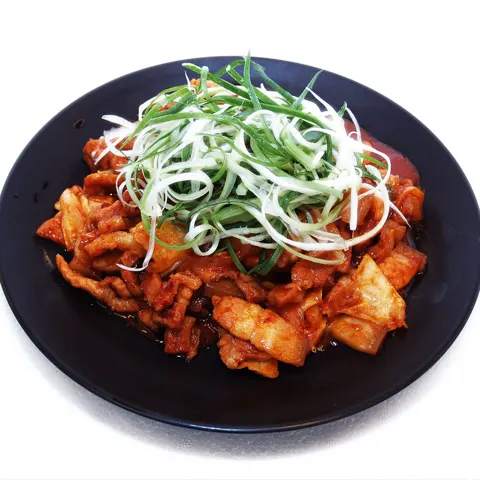 제주흑돼지 고추장양념육 250g 990원