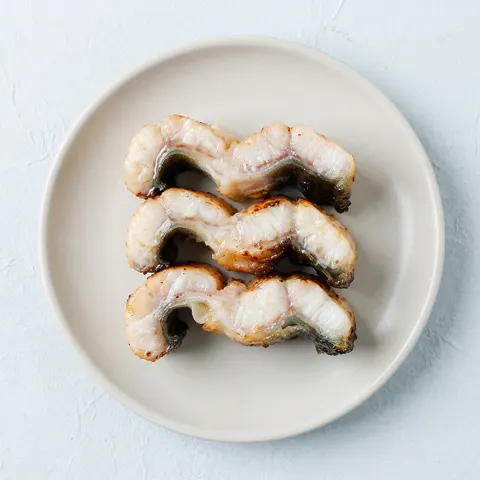 민물장어 1kg(손질 후 700g) (18,900원/무배)