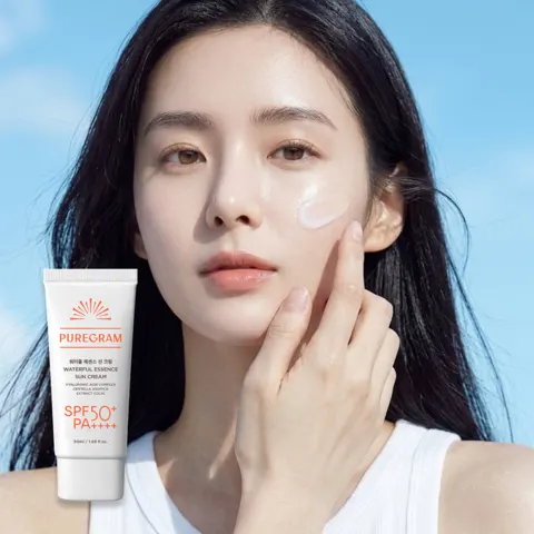 퓨어그램 워터풀 에센스 수분 선크림 50ml (3,990원/네멤무배)
