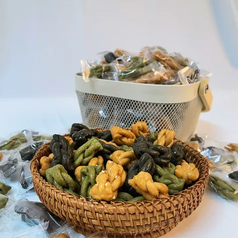 삼색 미니꽈배기 800g (5,695원/무료)