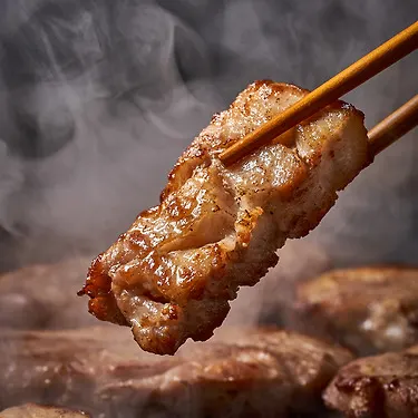 320도에 구운 초벌삼겹살 4인분+2인분(초벌후 570g+270g) (카카오페이 결제 24,930원, 무료배송)
